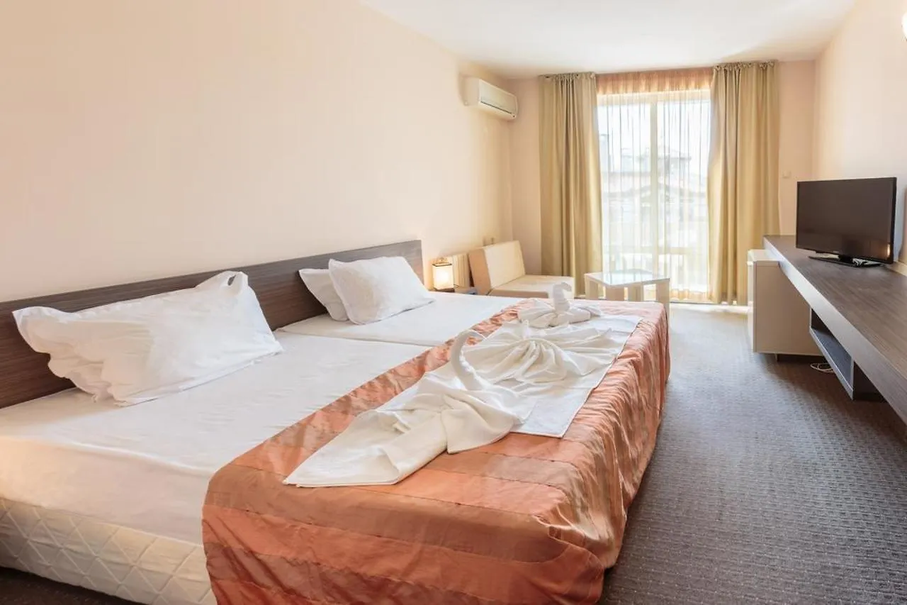 Flagman Hotel Sozopol 3*,