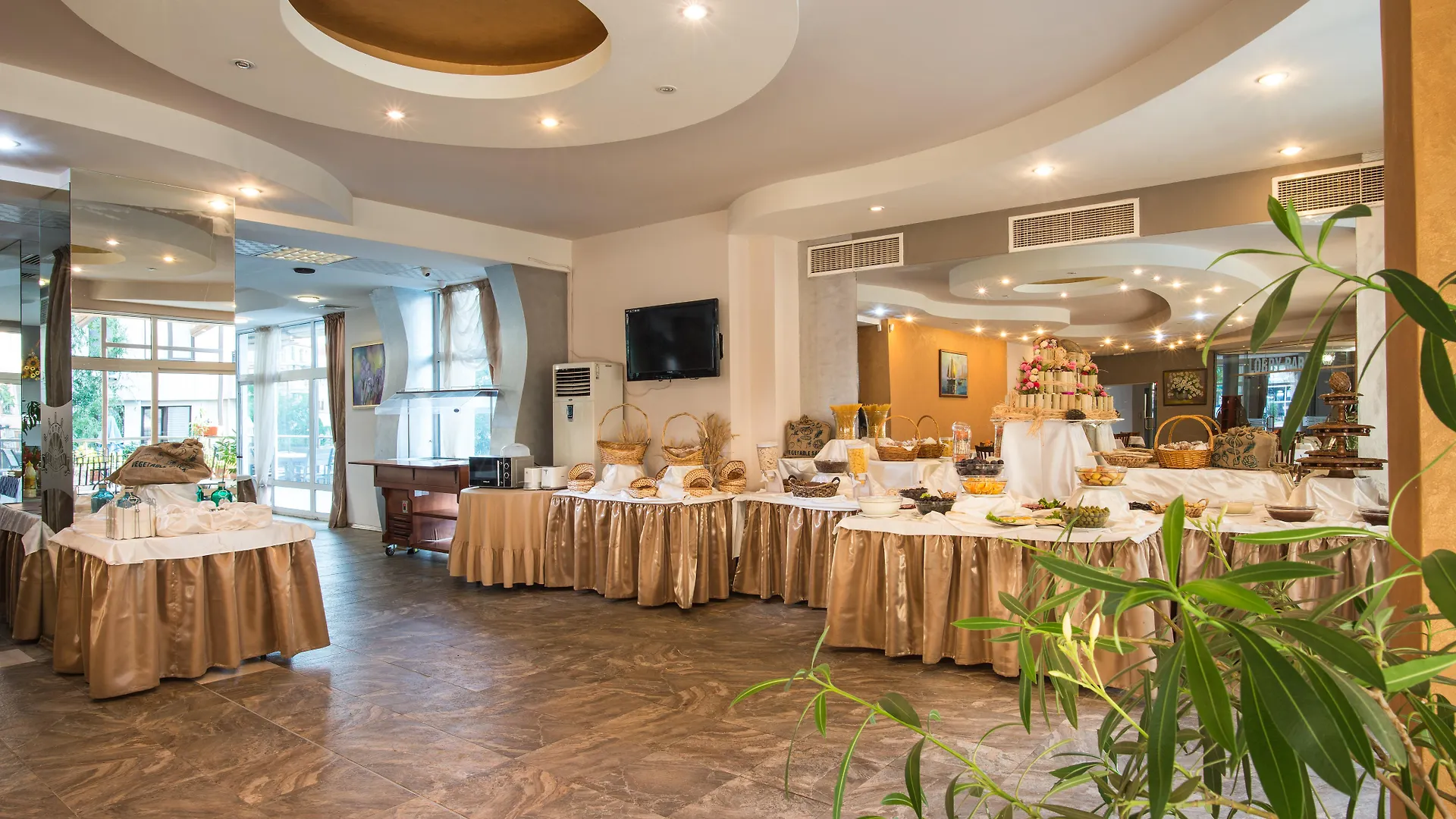 Flagman Hotel Sozopol 3*,