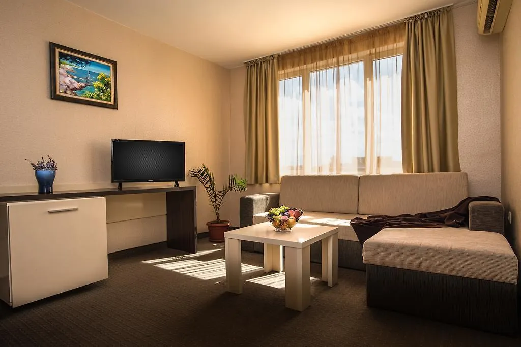 Flagman Hotel Sozopol 3*,